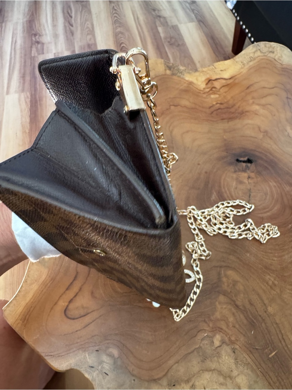 Just In 🔥 Louis Vuitton DAMIER Sarah wallet vintage converted Crossbody b+ - Picture 9 of 17